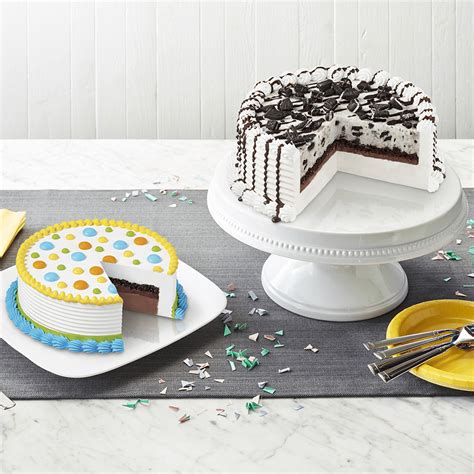 DQ Cakes .